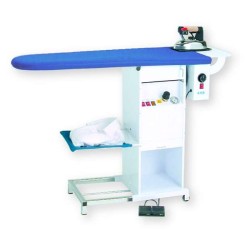 Masa calcat semiprofesionala cu incalzire si aspiratie + statie de calcat 3.5 litri Bieffe Forever