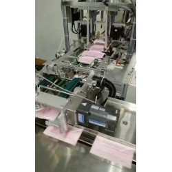 Linie automata de ambalare masti medicale