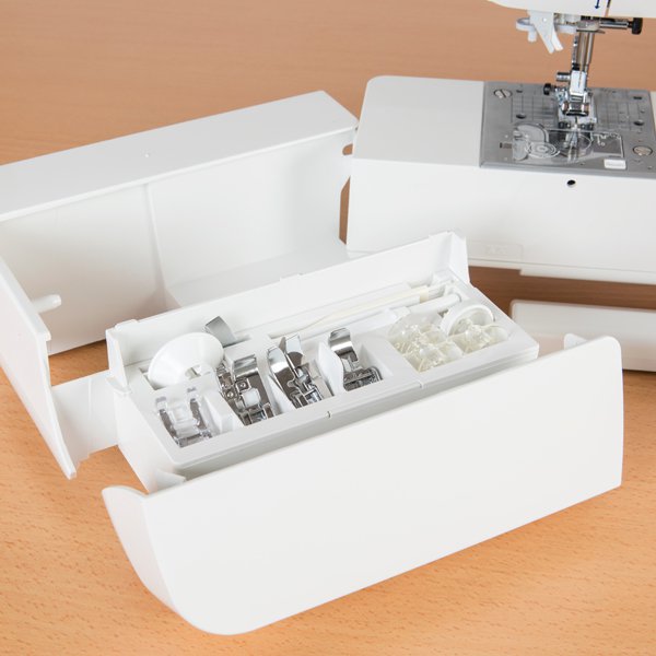 Masina casnica de cusut electronica 155 modele cusaturi Juki HZL-DX3