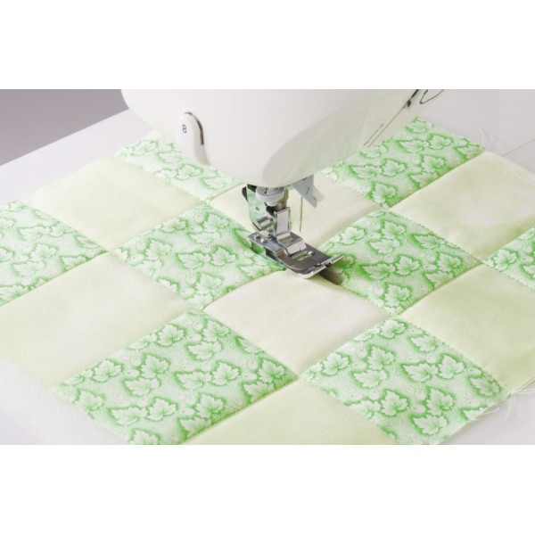 Masina casnica de cusut electronica Juki HZL-DX5