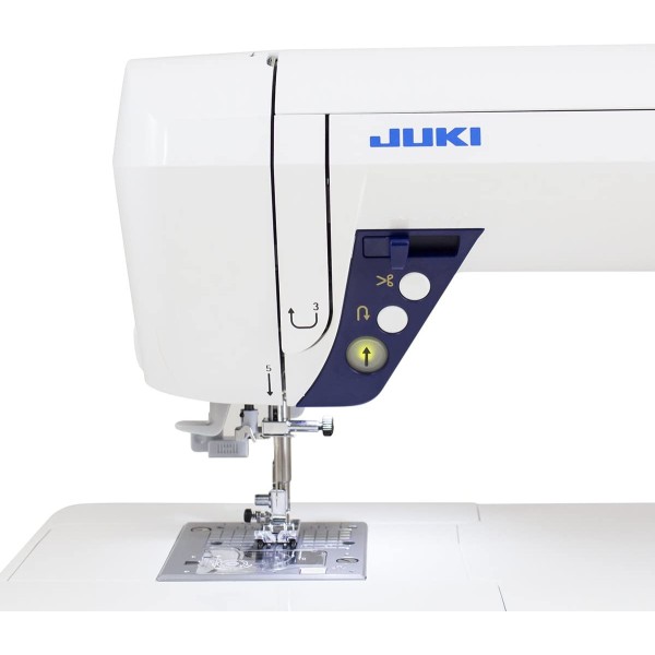 Masina de cusut de uz casnic, controlata de computer, cu afisaj LCD luminos, functie de taiere automata a firului si 180 de modele, inclusiv un font de litere. JUKI HZL-G220