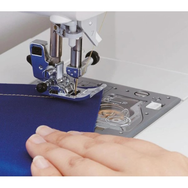 Masina casnica de cusut si matlasat Juki HZL-UX8