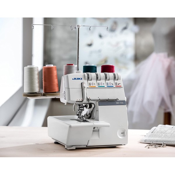 Masina de cusut casnica Overlock cu 2 ace, 2/3/4/5 fire cu avans diferential, cusatura lant si cusatura de acoperire JUKI MO-735