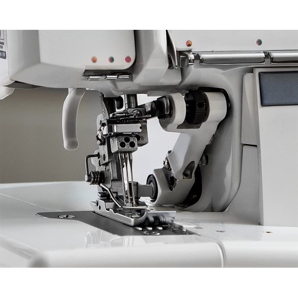 Masina de cusut casnica Overlock cu 2 ace, 2/3/4/5 fire cu avans diferential, cusatura lant si cusatura de acoperire JUKI MO-735