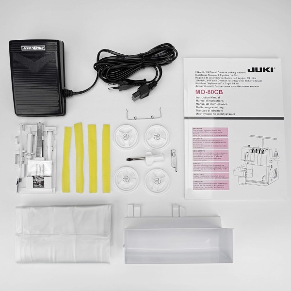 Masina de surfilat cu 2 ace 4 fire Juki MO-80CB